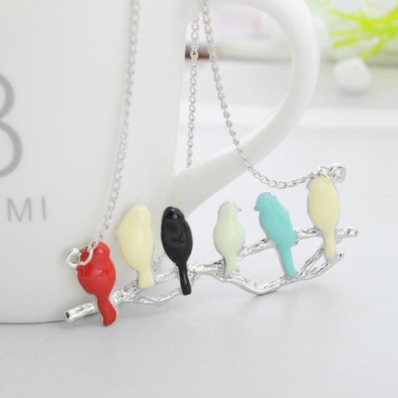 NEW birdie on tree necklace - Picture 3 of 4